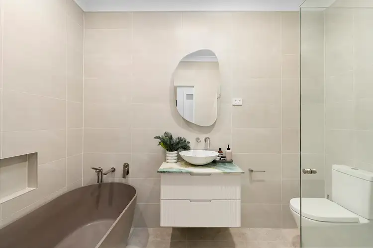 Fifth view of Homely villa listing, 2/137 Russell Avenue, Dolls Point NSW 2219