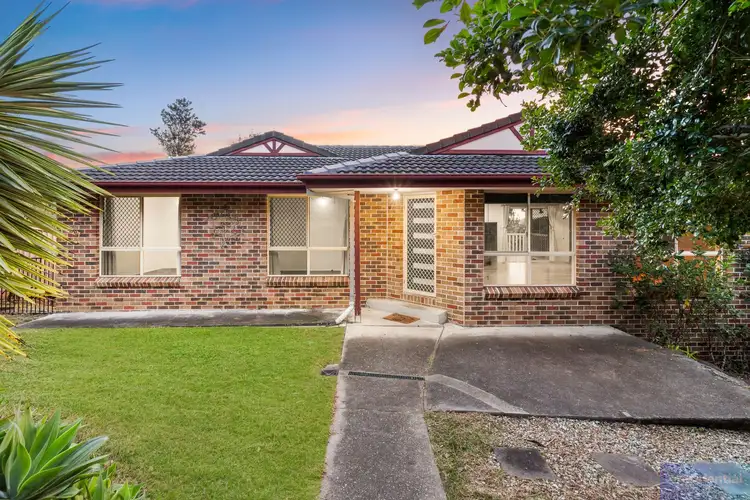 19 Overland Drive, Edens Landing QLD 4207