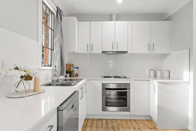Second view of Homely house listing, 3 Copeland Road, Lethbridge Park NSW 2770