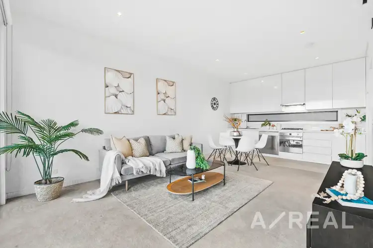 10 Magnolia Walk, Burwood VIC 3125