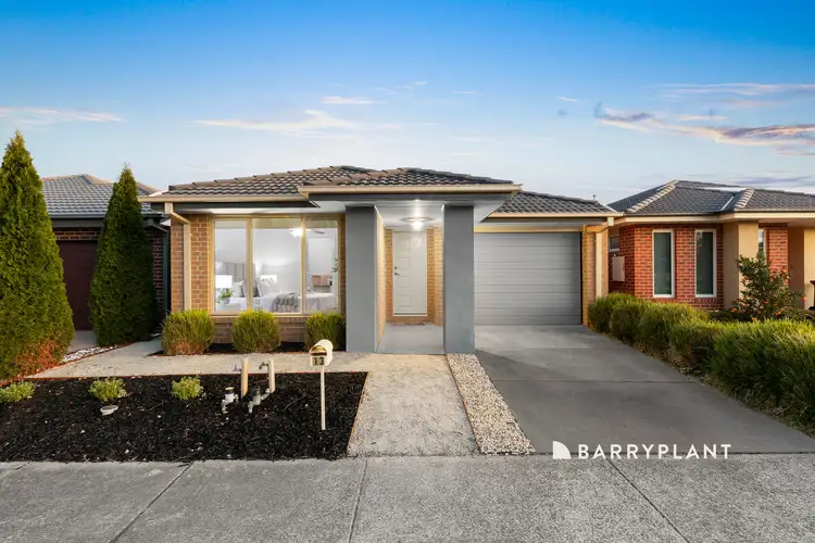 13 Honeydew Street, Officer VIC 3809