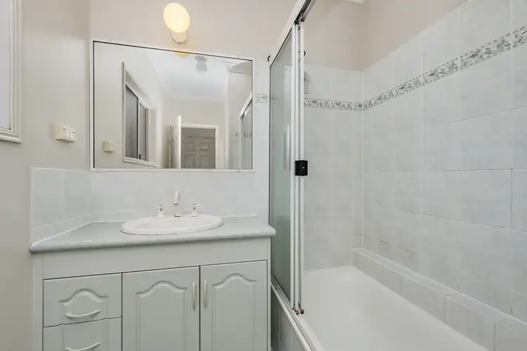 Sixth view of Homely unit listing, 9/30-32 Martinez Avenue, West End QLD 4810