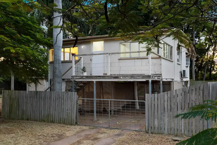 60 O'Connell Street, Depot Hill QLD 4700