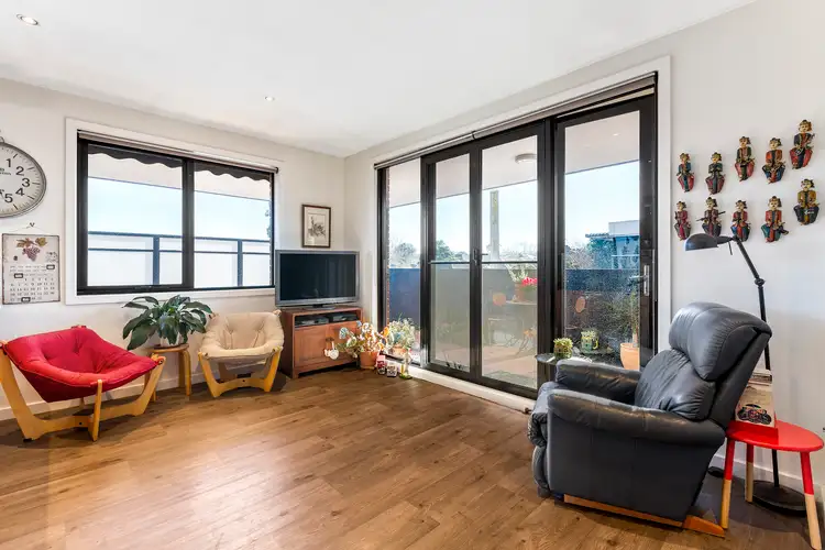 Third view of Homely apartment listing, 4/100 Mount Street, Kew VIC 3101
