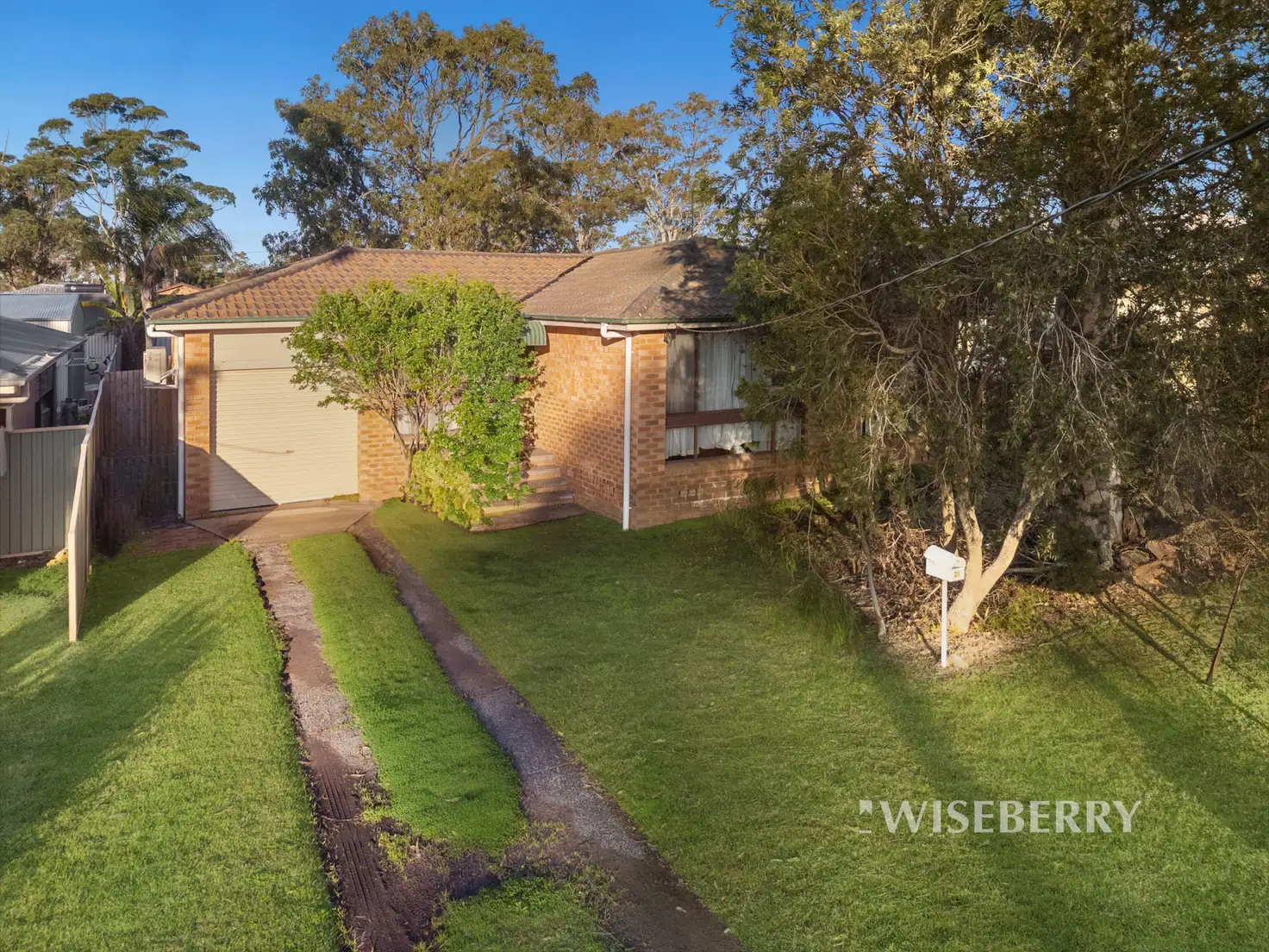 Main view of Homely house listing, 21 Hughes Avenue, Kanwal NSW 2259