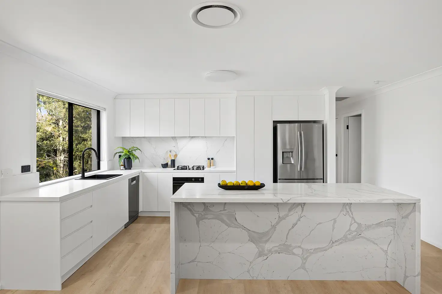 Main view of Homely townhouse listing, 15/15-17 Woodlawn Avenue, Mangerton NSW 2500