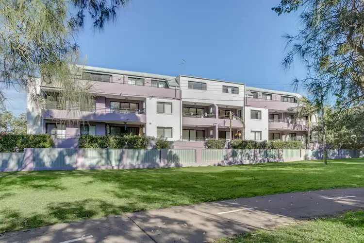 Fifth view of Homely apartment listing, 6/36 Clarence Avenue, Dee Why NSW 2099