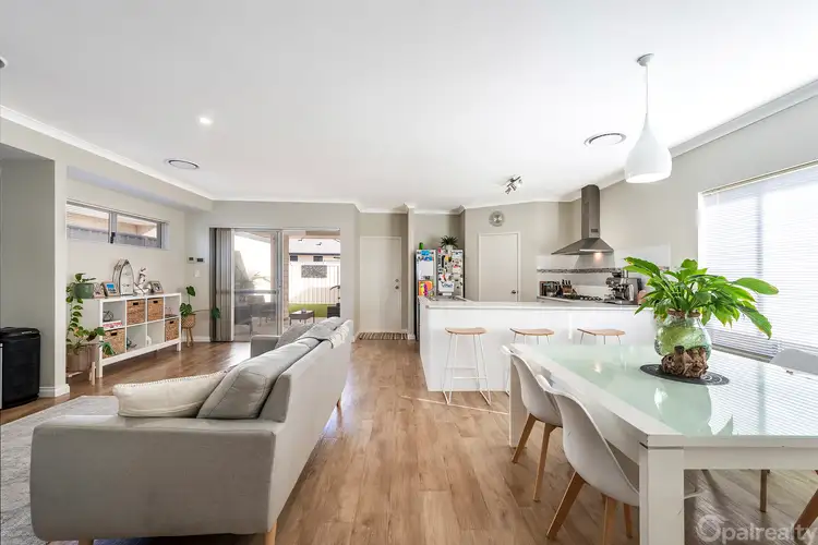 20 Bundarra Way, Golden Bay WA 6174