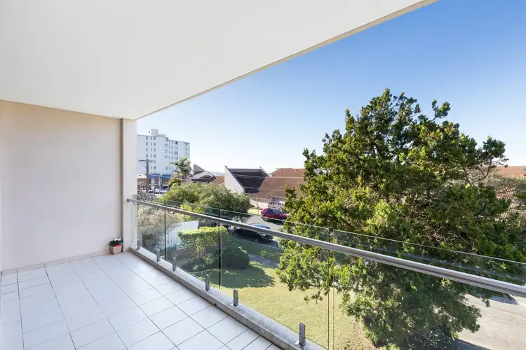 Third view of Homely apartment listing, 2/1 Coast Avenue, Cronulla NSW 2230