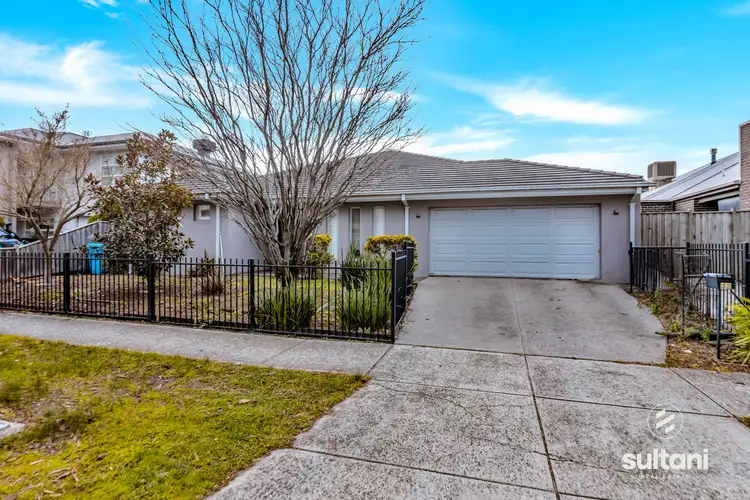 Second view of Homely house listing, 32 Wild Scotchman Way, Cranbourne East VIC 3977