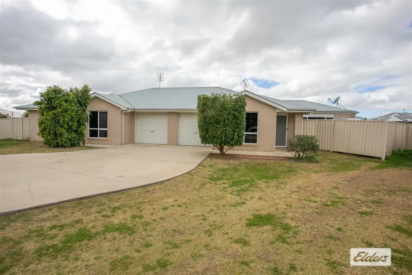 Main view of Homely house listing, 10 Lewis Street, Chinchilla QLD 4413