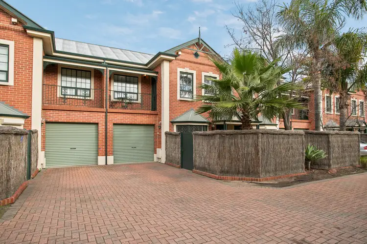11/12 Old Tapleys Hill Road, Glenelg North SA 5045