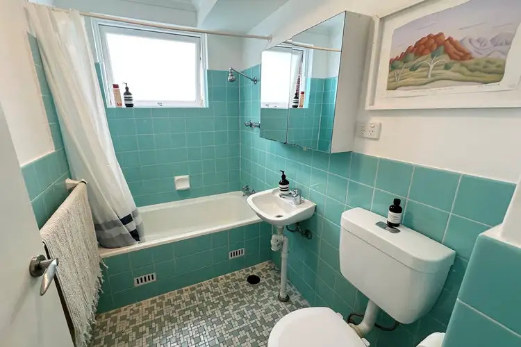 Fourth view of Homely unit listing, 18/38 Ocean View Road, Freshwater NSW 2096