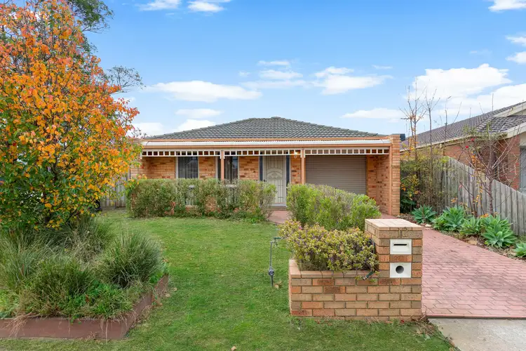 12 Wildflower Court, Hillside VIC 3037