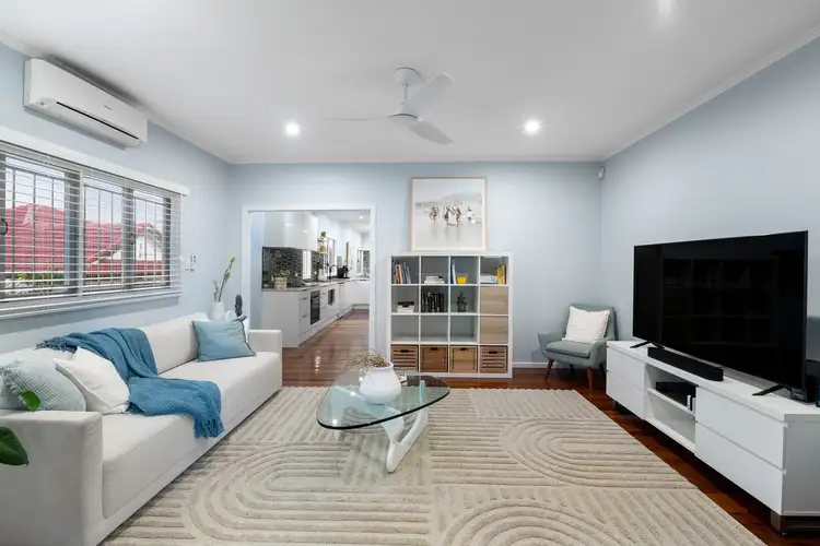 Sixth view of Homely house listing, 15 Lynton Street, Upper Mount Gravatt QLD 4122