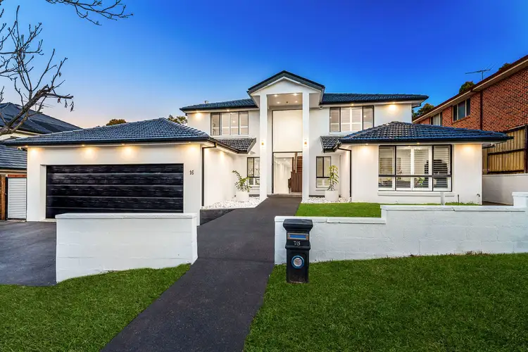16 Waterfall Crescent