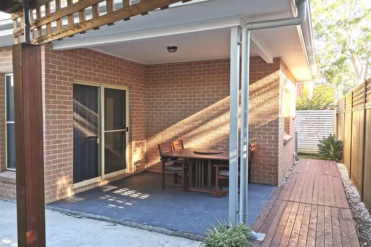 18A Fitzgerald Crescent