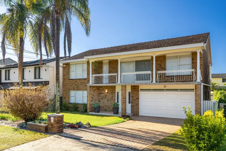 8 Hampton Road, Sylvania Waters NSW 2224