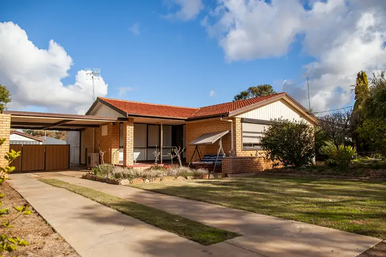 3 South Terrace, Cleve SA 5640