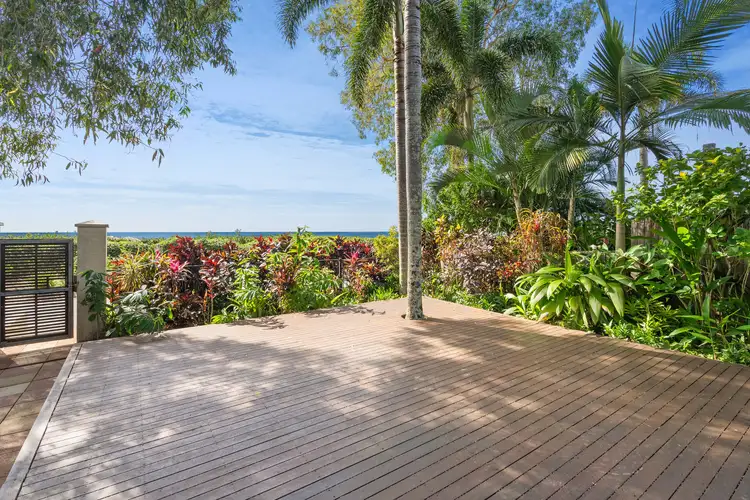 8/5-7 Arlington Esplanade, Clifton Beach QLD 4879