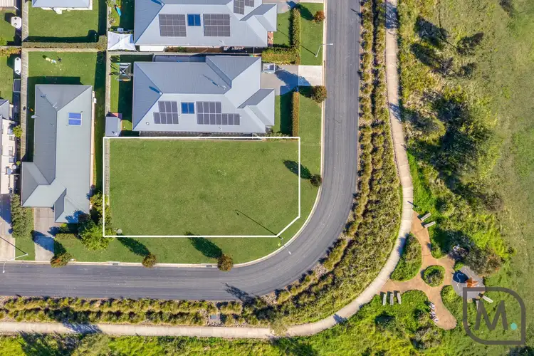 42 Bulbul Crescent, Fletcher NSW 2287