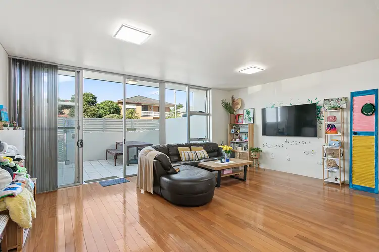 Third view of Homely apartment listing, 1/16-20 New Dapto Road, Wollongong NSW 2500