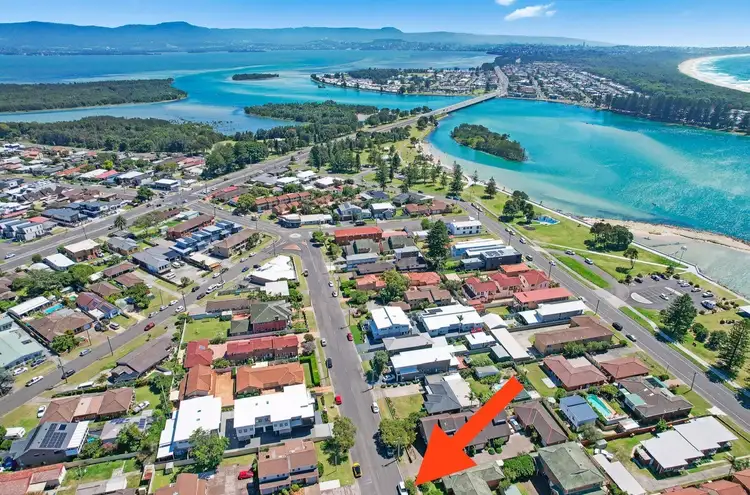 Main view of Homely townhouse listing, 3/83 Pur Pur Avenue, Lake Illawarra NSW 2528