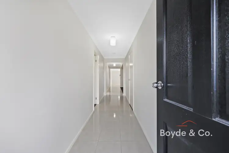 Fourth view of Homely house listing, 4 Casmil Court, Warragul VIC 3820