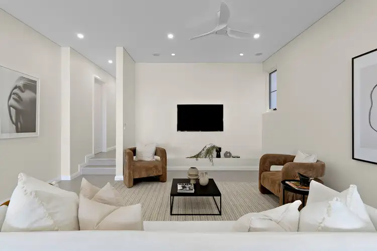 Fifth view of Homely house listing, 7 Halley Avenue, Bexley NSW 2207