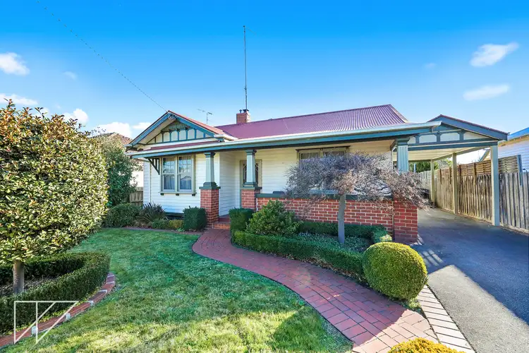 19 Peace Avenue, Warragul VIC 3820