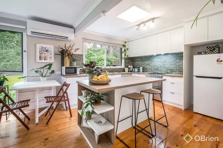 1/96 Main Street, Upwey VIC 3158