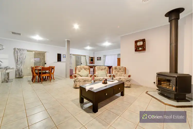Sixth view of Homely house listing, 1 Ascot Court, Narre Warren North VIC 3804