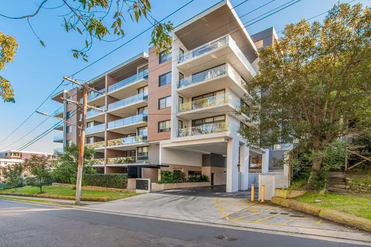 Main view of Homely unit listing, 304/20 Kendall Street, Gosford NSW 2250