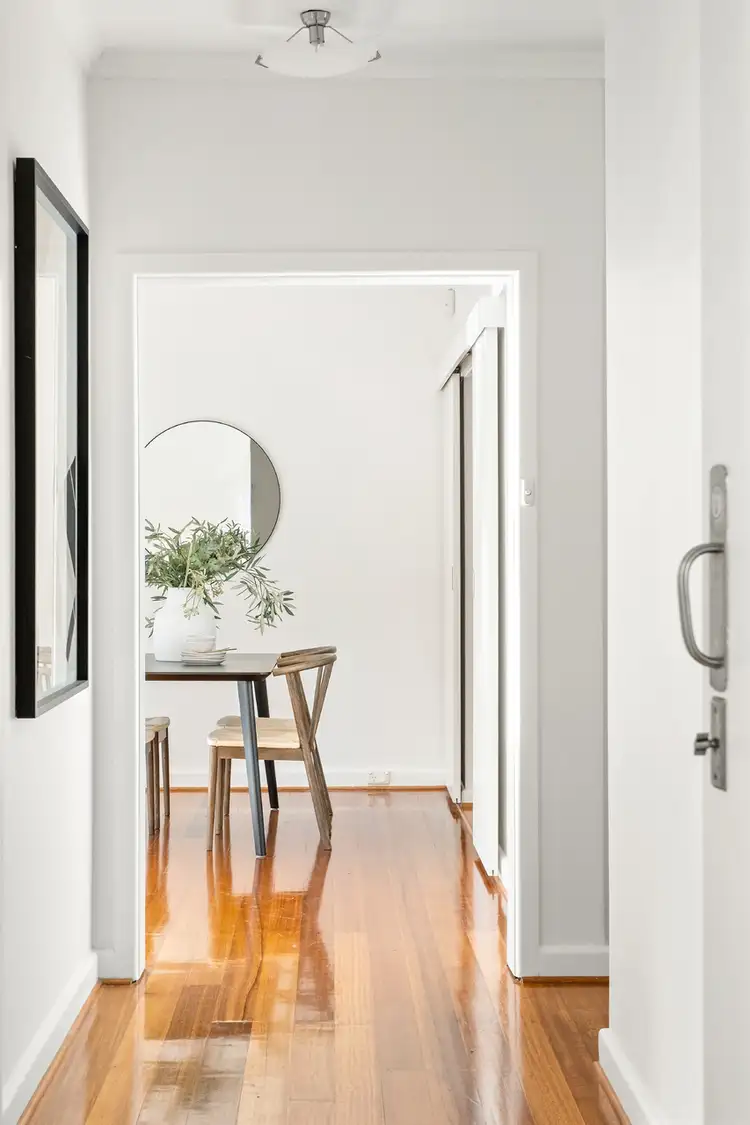 Sixth view of Homely apartment listing, 2/18A Mercer Road, Armadale VIC 3143