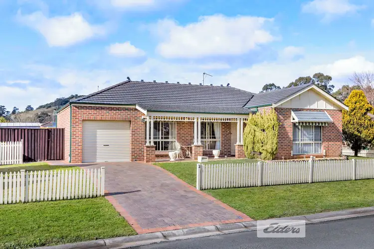 2 Poplar Place, Picton NSW 2571