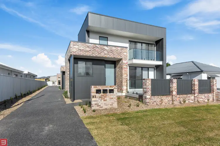 Main view of Homely townhouse listing, 1/83 Pur Pur Avenue, Lake Illawarra NSW 2528