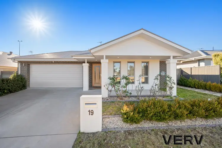 19 Nellie Street, Googong NSW 2620