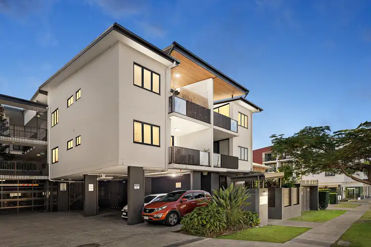 Third view of Homely apartment listing, 14/21 Yeronga Street, Yeronga QLD 4104