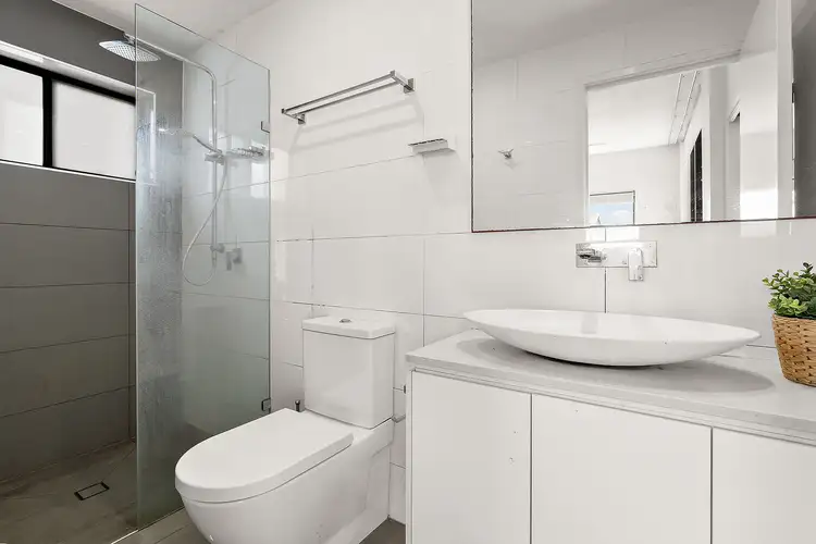 Fifth view of Homely apartment listing, 14/21 Yeronga Street, Yeronga QLD 4104