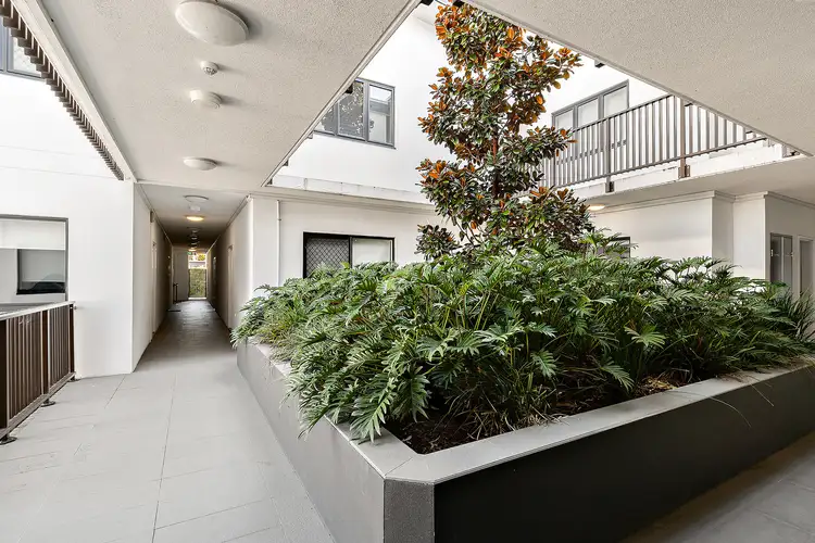 Sixth view of Homely apartment listing, 14/21 Yeronga Street, Yeronga QLD 4104
