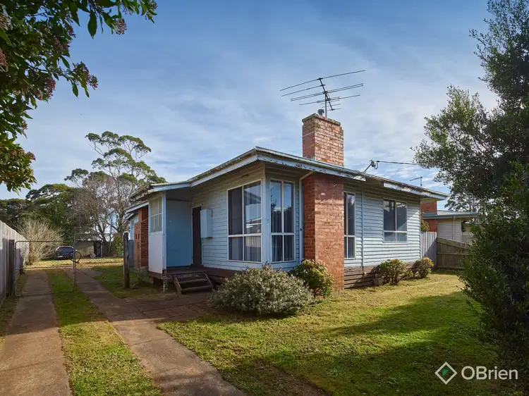 Main view of Homely house listing, 5 Mckindlay Street, Drouin VIC 3818