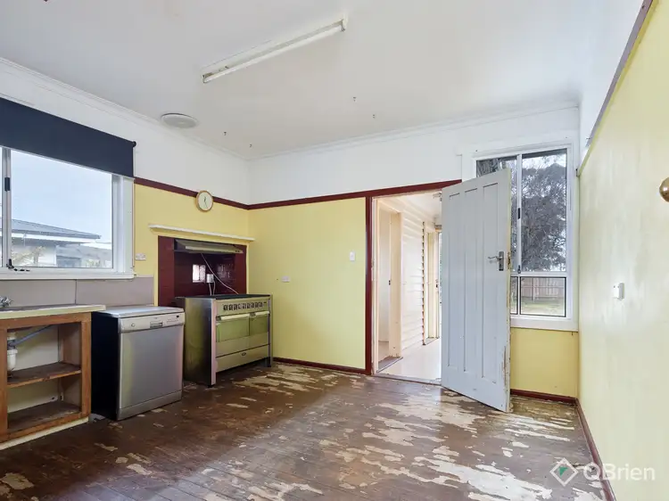 Fourth view of Homely house listing, 5 Mckindlay Street, Drouin VIC 3818