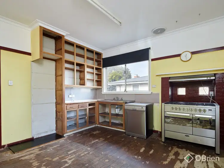 Fifth view of Homely house listing, 5 Mckindlay Street, Drouin VIC 3818