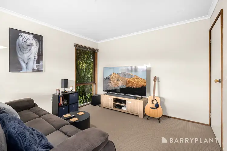 Second view of Homely unit listing, 1/31 Felix Grove, Mooroolbark VIC 3138