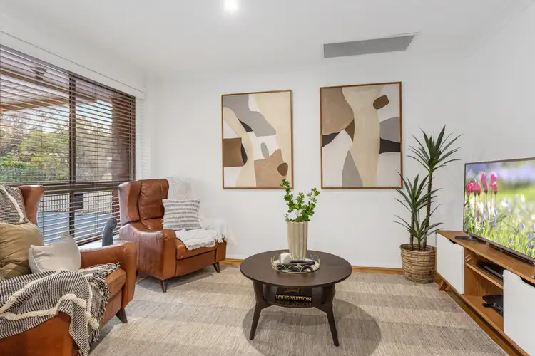 Fifth view of Homely house listing, 2 Simon Place, Hornsby Heights NSW 2077