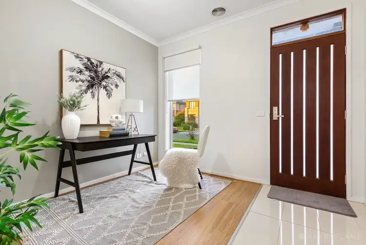 Second view of Homely house listing, 5 Weatherall Way, Keysborough VIC 3173
