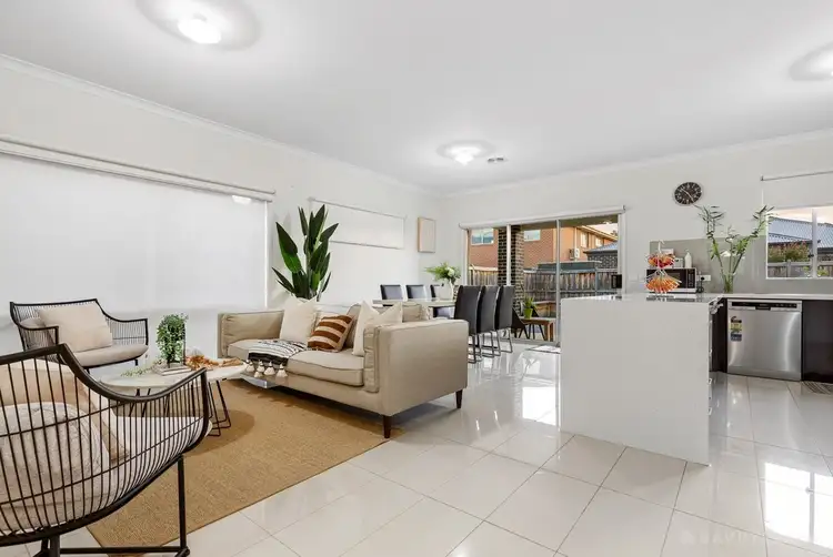 Fourth view of Homely house listing, 5 Weatherall Way, Keysborough VIC 3173