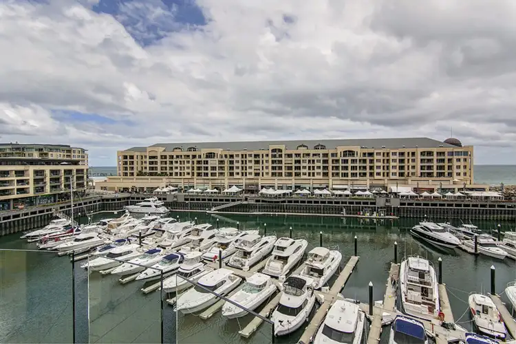 57/32 Colley Terrace, Glenelg SA 5045