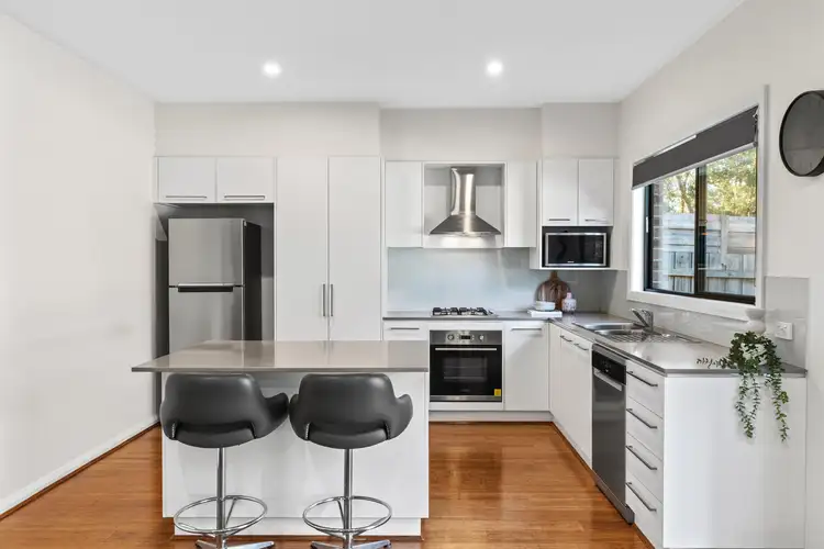 Sixth view of Homely townhouse listing, 5 Woodview Court, Croydon North VIC 3136