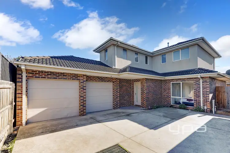 Main view of Homely townhouse listing, 3/5 Stratheden Court, Sydenham VIC 3037